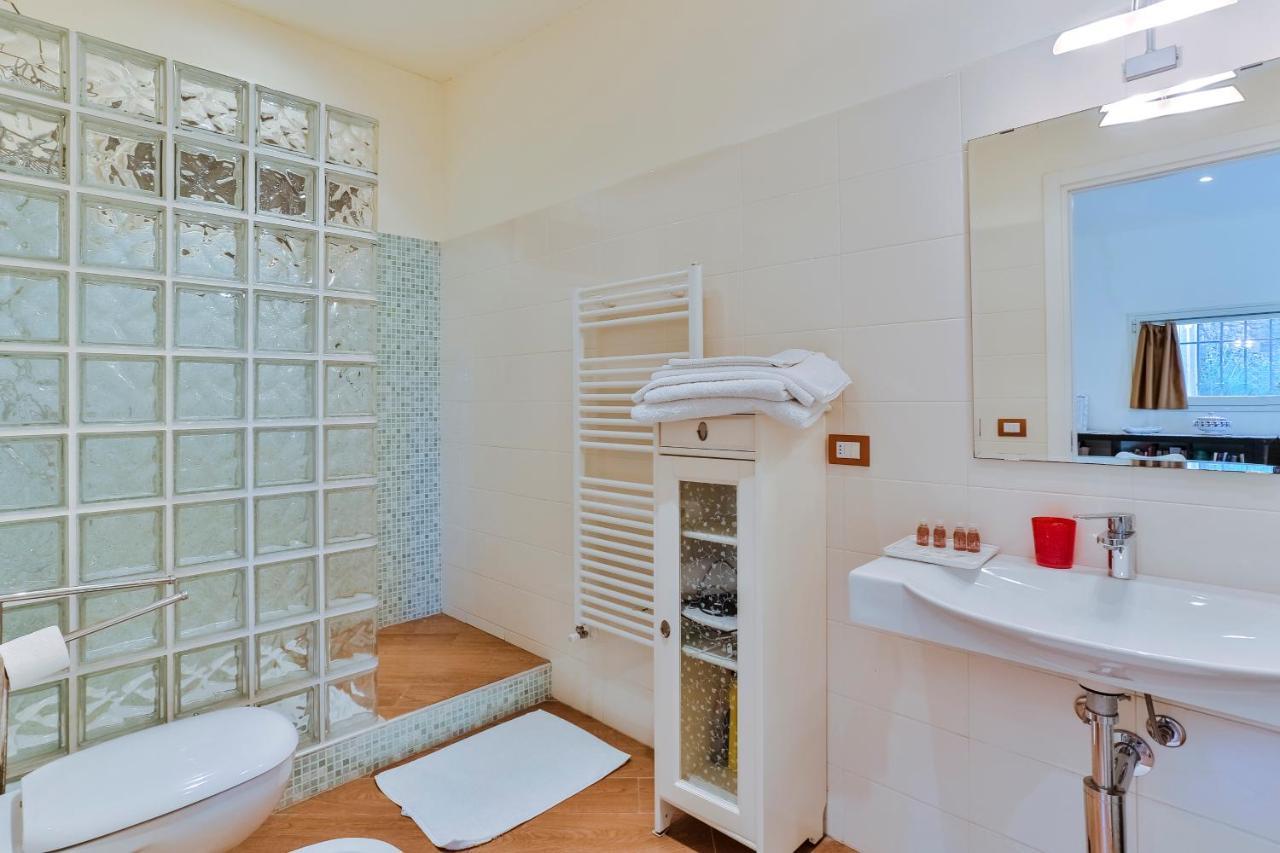 Suite Roxanne San Remo Exterior foto